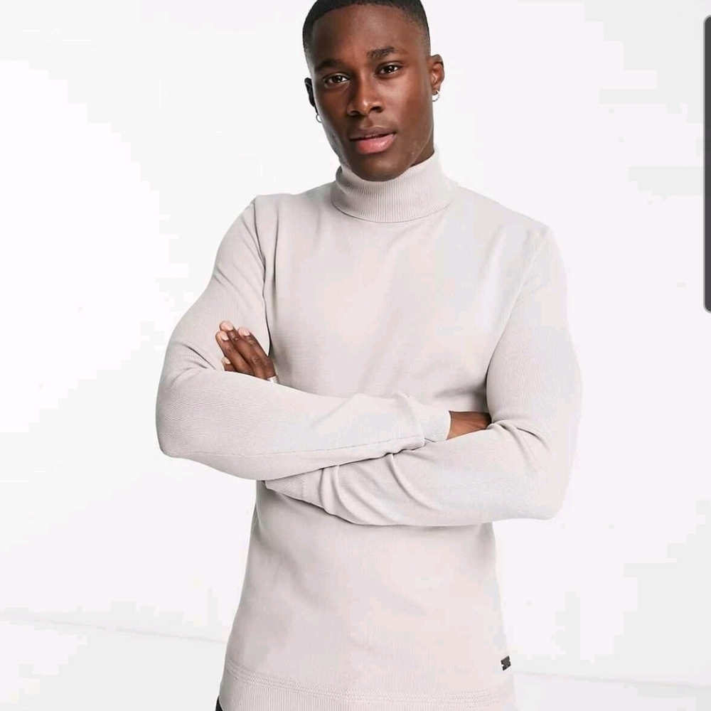 ASOS Cream Turtleneck Sweater Soft Knit Minimalist Design